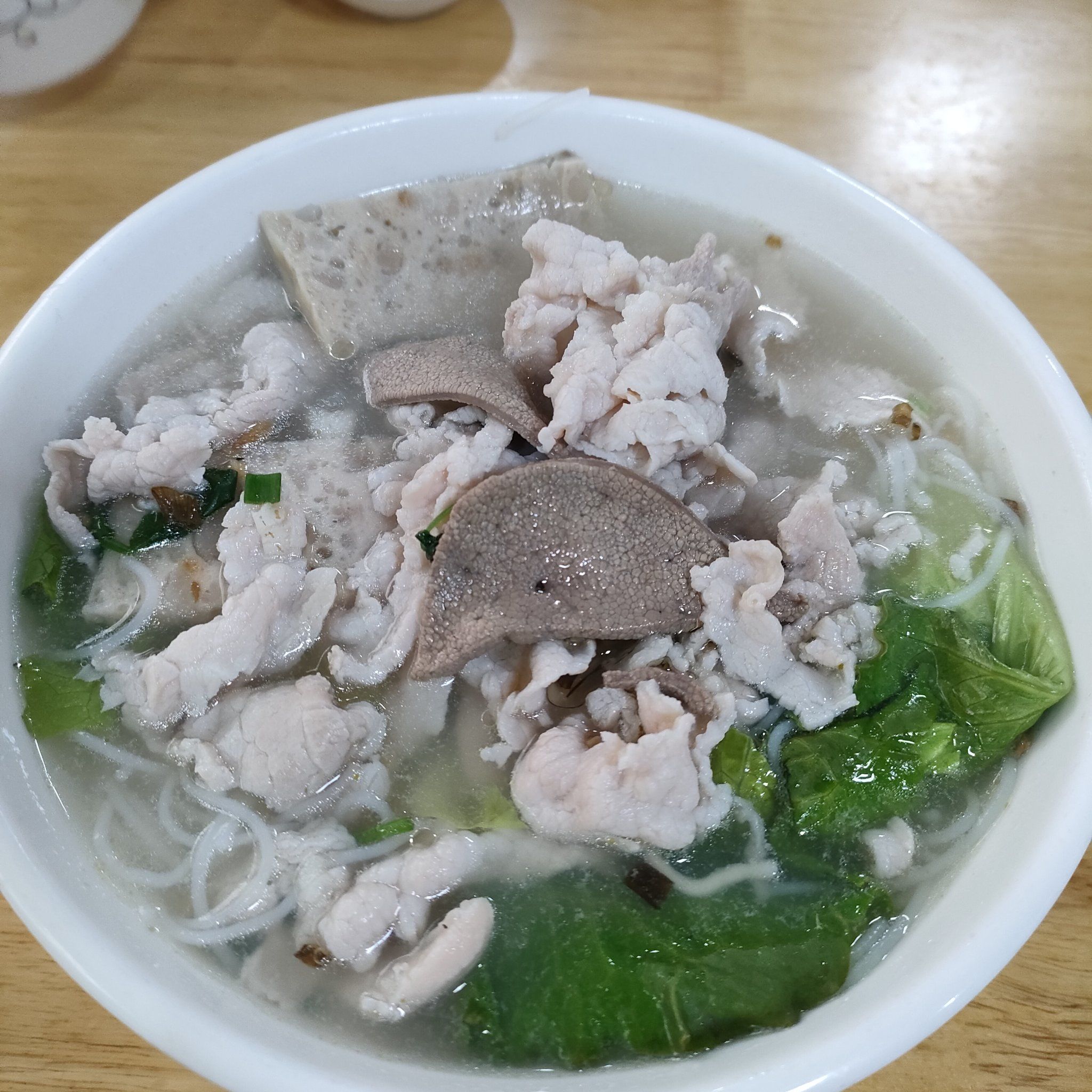 一碗猪杂汤粉,永远怀念的家乡味道