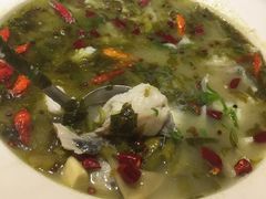 酸菜鲈鱼-外婆小聚茶餐厅·生日·团建(市民中心店)