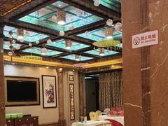 -鹊华居·地道鲁菜·海鲜·融合味(大明湖店)