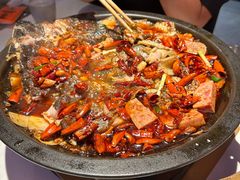 -鸣记脆皮烤鱼·海鲜烤鱼(三八广场店)