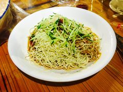 凉面大份-可可大虾武汉土菜大排档(万松园1店)