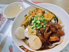 蟹黄膏牛筋鲜贝捞粉-荔林食店(西华路店)