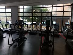 -康慈健身(雅戈尔雷迪森广场店)