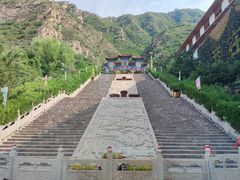 -鸡鸣山旅游风景区
