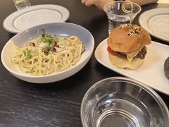 -J's Cafe Lab