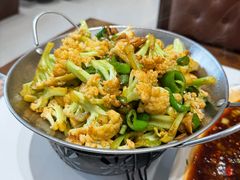 -梅利汴京烤鸭•开封豫菜地标店(东司门店)