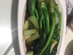 -新大咀港式茶餐厅(宝山万达店)