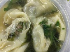 -小许三鲜砂锅馄饨店(家多乐烟酒店)
