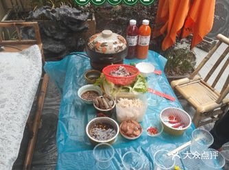 今日龙抬头，来只椰子鸡。