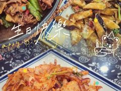 -八两八金·莱芜特色炒鸡(市南漳浦路店)