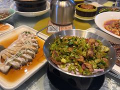 -莲餐厅·湖北菜·潜江小龙虾店(愚园路店)