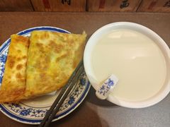 -老客满蛋饼(双塔市集店)