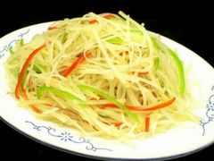酸辣土豆丝-卧龙鱼庄