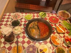 -赵美丽重庆火锅(西安直营总店)