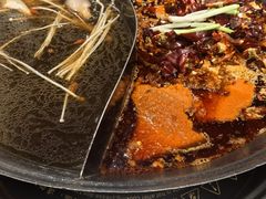 -鹿鸣山草本茶香火锅(园西路店)