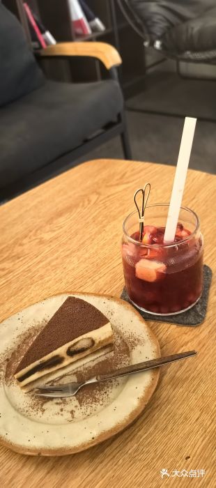 工页咖啡X COFFEE(龙东路店)图片