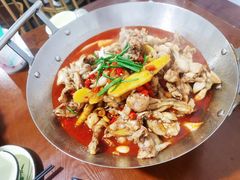 -昱龙大盆牛蛙馆(三兴街总店)