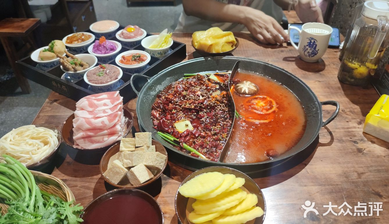 排队王!很“楠”不火的楠火锅千万别错过