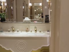 -上海白金汉爵大酒店(大零号湾国际会议中心店)
