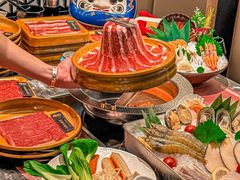 -牛YO寿喜烧·铁板烧和牛火锅自助(市府恒隆店)