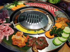 -哈哈碳都·牛肋条无限自助烤肉(宝龙店)