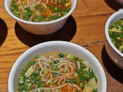 -关中老碗(建工路店)