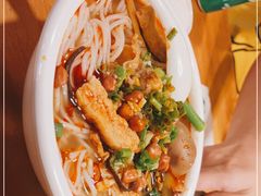 -水平有限螺蛳粉(宏达大厦店)