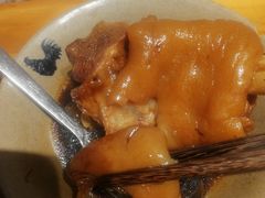 -红猪卤肉饭(大西洋美食城店)