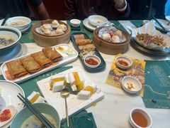 -悦得闲广式点心茶楼(蓝鲸世界店)