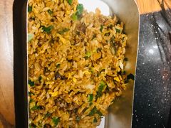 哎呦喂炒饭-烧货·活海鲜炭烧(湖滨商业街店)