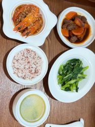 -沪月爱萌月子中心