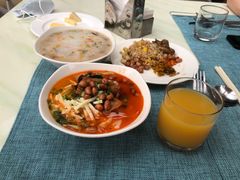 -亚龙湾希尔顿自助餐厅·海鲜·烧烤·沙滩BBQ·现场乐队