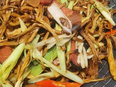 腊味干锅茶树菇-四川饭店(长白店)