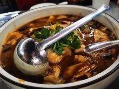 -蔼若春.传承三十年云南菜(金碧公园店)