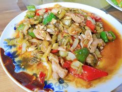农家酸菜炒大肠-花悦农庄 | 烧鸡·竹筒饭(沙迳高沙温泉香溪堡店)