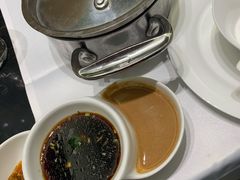 -红鼎豆捞·非遗鲍皇汤火锅(宝丰路店)