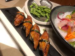 活鳗鱼手握-月下料理(楷林IFC店)