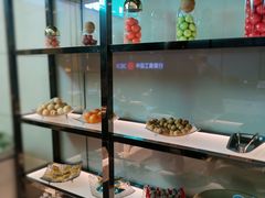 -新盈光·云会所(百丈东路店)