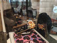 -必胜客(柳州万象城店)