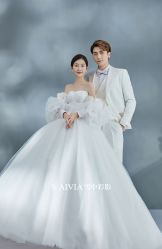 -雪中彩影婚纱摄影·微光艺术中心