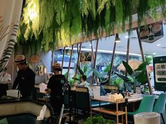 大堂-三个椰子·现砍椰子鸡(金源CBD店)