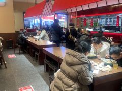 -顺溜·手工刀削面·黑金店(铜锣湾店)
