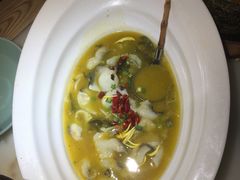 金汤酸菜龙利鱼-绿茶餐厅(西单老佛爷店)