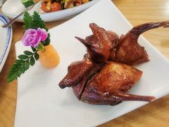 岭南脆皮鸽-德胜轩正宗顺德菜(宝安沙井会展中心店)