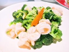 西兰花炒虾仁-聚味坊烤鸭店(草桥店)