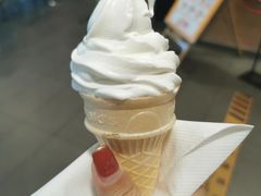 圆筒冰激凌-麦当劳(大栅栏店)