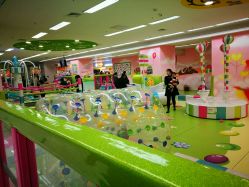 -孩子王(铁西万达店)