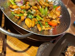 -雀舞云南菜(天津天河城购物中心店)