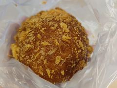 香浓牛肉咖喱面包-巴黎贝甜(华堂新辰汇店)