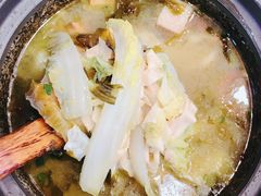 -周鱼小馆石锅酸菜鱼(活力汇店)